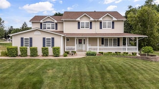 4850 Augusta Ln, Pleasant Hill, IA 50327