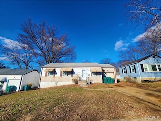 1209 Kilgore Dr, Saint Louis, MO 63137