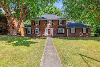 3476 Grasmere Dr, Lexington, KY 40503
