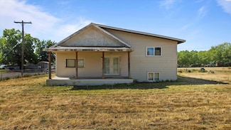 230 E 27th Ave, Kennewick, WA 99337