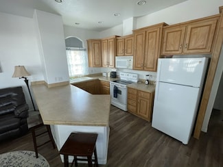 2401 W Southern Ave Unit 402, Tempe, AZ 85282