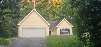 221 Lakeview Dr, Stockbridge, GA 30281