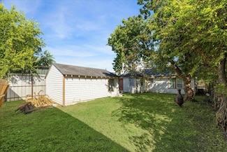 1222 E 28th St, Houston, TX 77009
