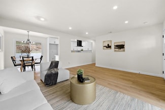 9065 Heatherdale St, Santee, CA 92071