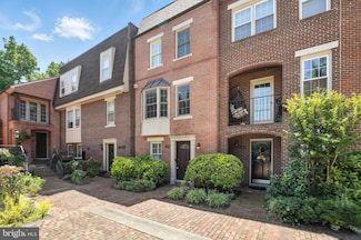 1810 21st St N, Arlington, VA 22209