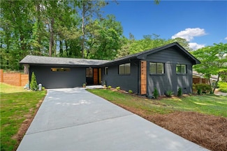 3964 Gretna Green Dr, Decatur, GA 30035
