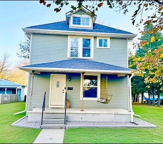 1259 Dearborn St, Huntington, IN 46750