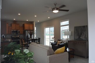 92 Cut Throat Loop, Gypsum, CO 81637