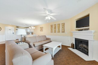 50 Ozark Vista Dr Unit 140, Kimberling City, MO 65686