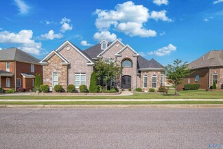 109 Springhaven Dr NW, Madison, AL 35757