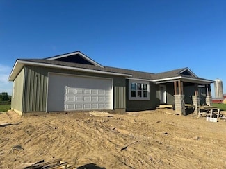 9745 W Michigan Ave, Grass Lake, MI 49240