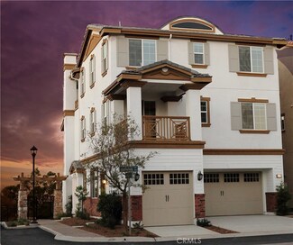 1715 Summit Dr, Long Beach, CA 90755