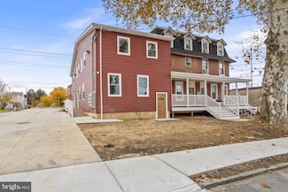 819 11th Ave Unit A, Prospect Park, PA 19076