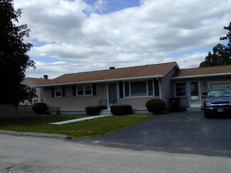 122 Norfolk St, Manchester, NH 03103
