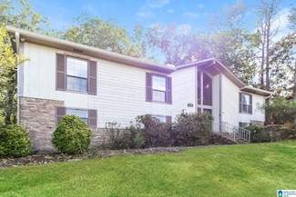 1349 Old Boston Rd, Alabaster, AL 35007