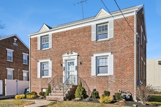 234 Willow Ave, Garwood, NJ 07027