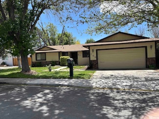 759 Palmwood Dr, Sparks, NV 89434