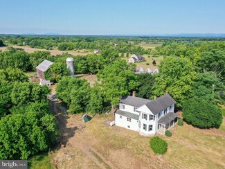 135 Longmarsh Rd, Berryville, VA 22611