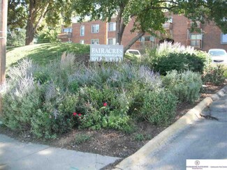 101 N 69th St Unit 17, Omaha, NE 68132