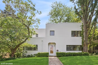 761 Revere Rd, Glen Ellyn, IL 60137