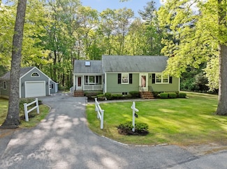154 Mann Lot Rd, Scituate, MA 02066
