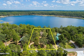 3491 Quail Ridge Dr, Chipley, FL 32428