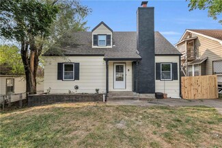1003 E Walnut St, Independence, MO 64050