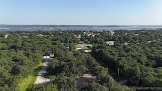 002 Woodlands Cir, Kingston, OK 73439