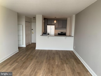 11801 Rockville Pike Unit 1001, Rockville, MD 20852