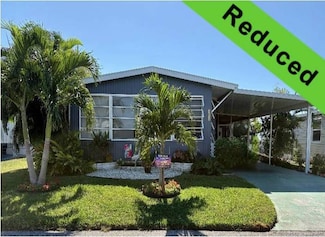 968 Roseau E, Venice, FL 34285