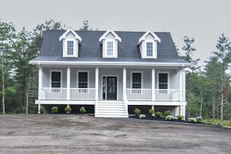 140 Tispaquin St, Middleborough, MA 02346