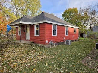 535 W Franklin St, Otsego, MI 49078