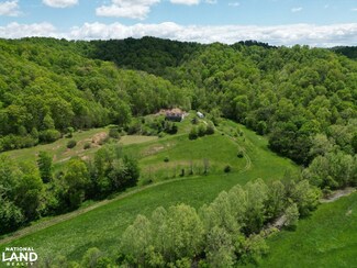 2274 S Ky 7, Sandy Hook, KY 41171