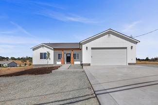 3159 Village Dr, Ione, CA 95640