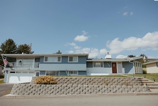 708 S Crestview Dr, Colfax, WA 99111