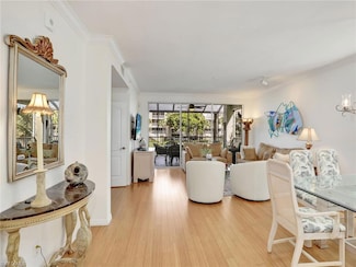 7734 Pebble Creek Cir Unit 104, Naples, FL 34108