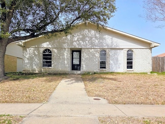 3305 Kenwood Dr, Rowlett, TX 75089