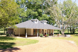 1867 Fm 2423, Grapeland, TX 75844