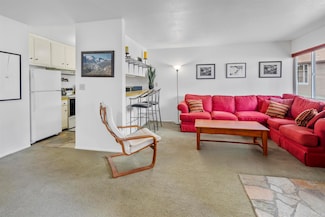 165 Old Mammoth Rd Unit 30, Mammoth Lakes, CA 93546