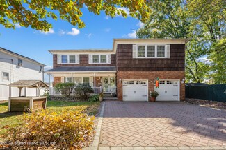 878 Sheldon Ave, Staten Island, NY 10309