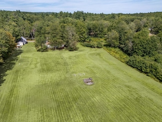 395 Greenhill Rd, Barrington, NH 03825