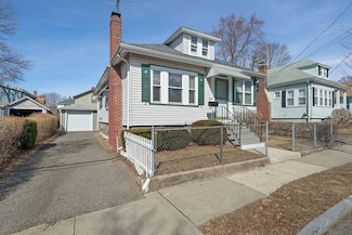 41 Connell St, Quincy, MA 02169