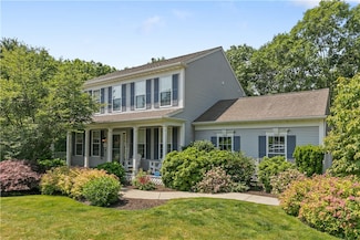 123 Castle Rocks Rd, Warwick, RI 02886
