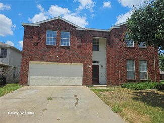 516 Linacre Dr, Crowley, TX 76036