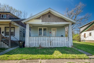 975 Fernhill St, Highland Park, MI 48203