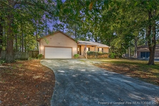 5821 Badin Ct, Fayetteville, NC 28314