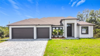 7152 Bougainvillea St, Englewood, FL 34224