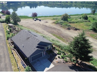 702 Lakeview Dr, Vernonia, OR 97064