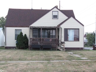 1712 E Nevada St, Marshalltown, IA 50158
