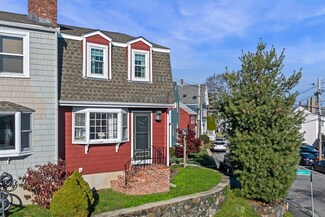 10 Prospect Ct, Marblehead, MA 01945